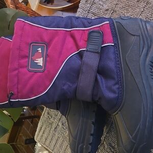 Girls Mountain Creek Insulated Snow Boots Size 5